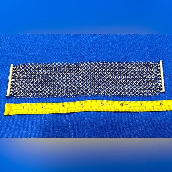 Mesh bracelet - Picture 3 of 6